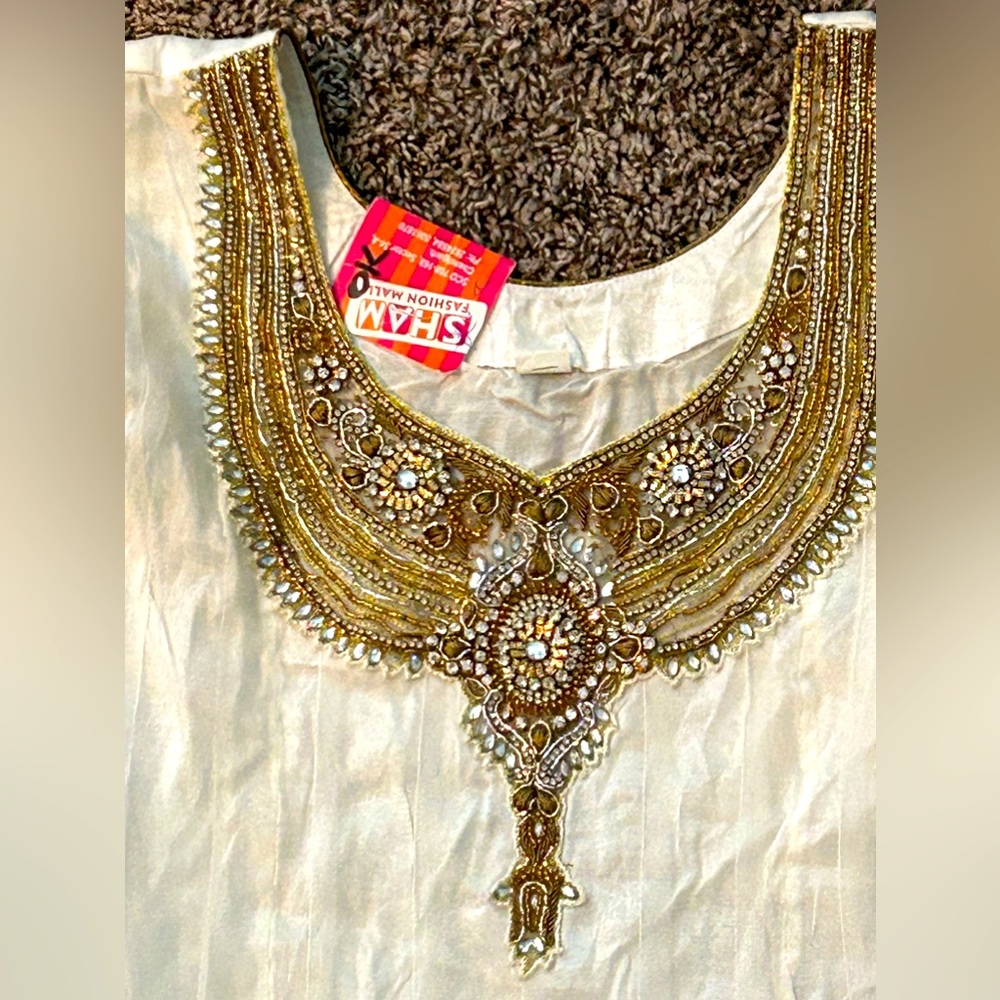 New with Tags! White Indian 3 piece Anarkali Suit